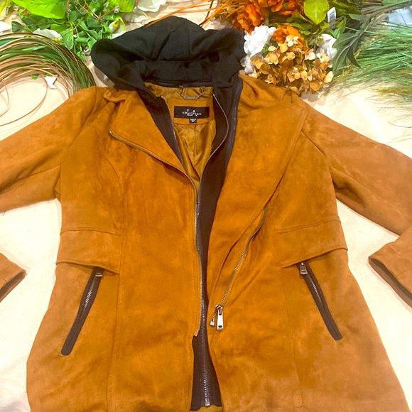 Ladies Coat🤎🖤 - Picture 1 of 8